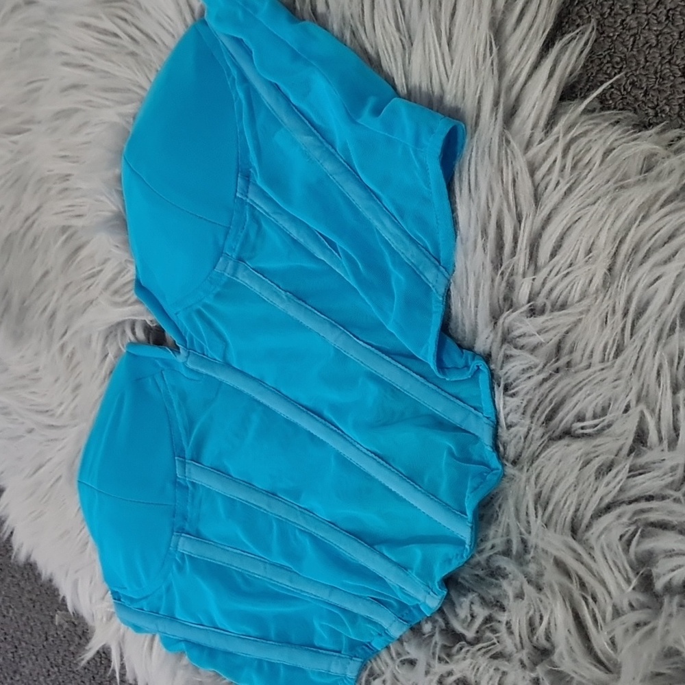 Princess polly 8 crop bustier - Picture 2 of 4
